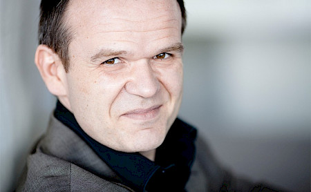 François Xavier Roth (Foto: Marco Borggreve)