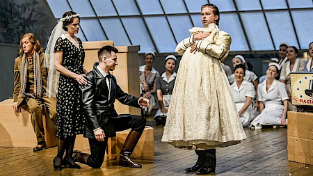 Le nozze di Figaro; Foto: T+T Fotografie / Toni Suter + Tanja Dorendorf