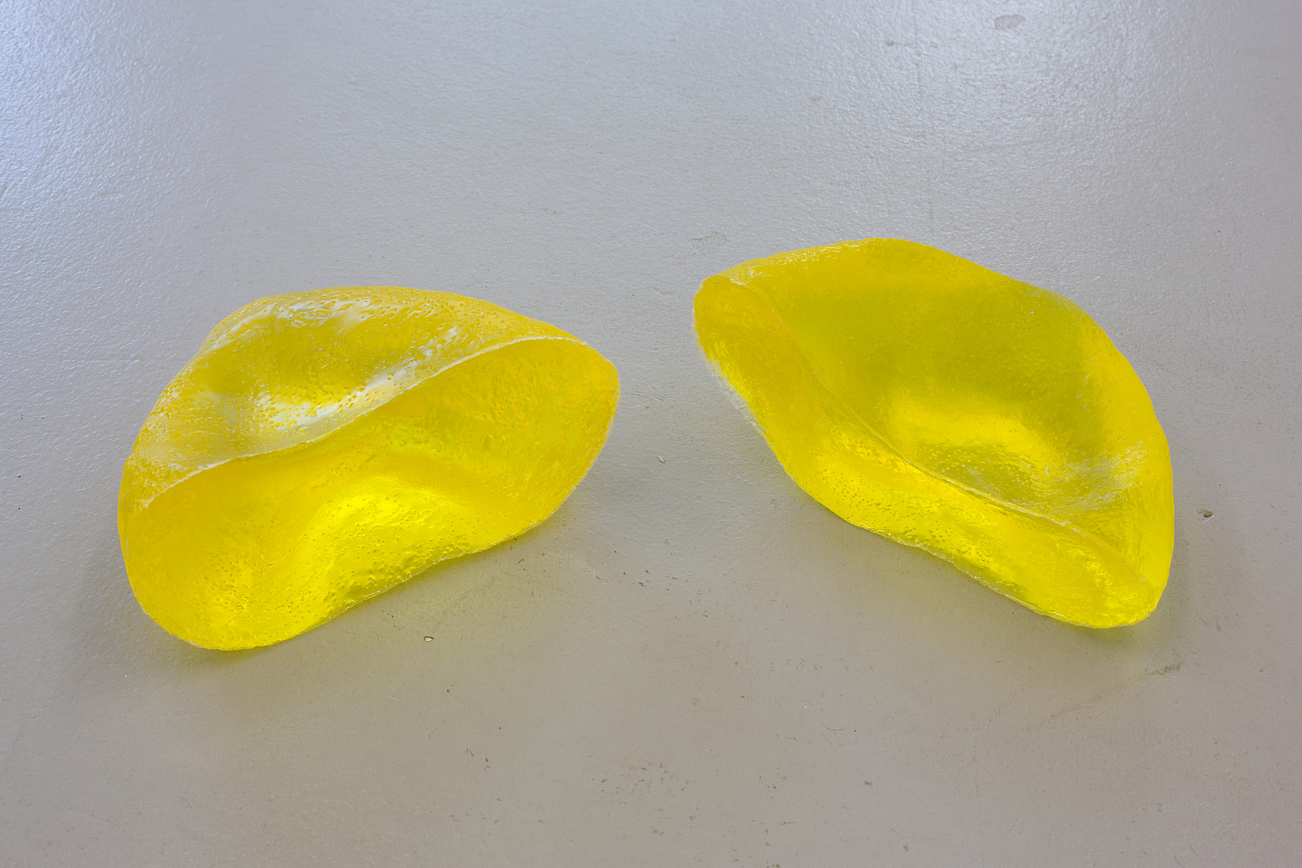 Vanessa Billy, Refresh, Refresh (yellow squeeze), 2016. © Kunstsammlung Stadt Zürich. Foto: Alexander Hana.