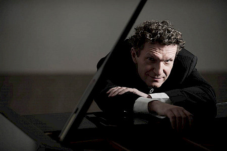 Markus Schirmer, Pianist und künstlerischer Leiter; Foto von Christian Jungwirth