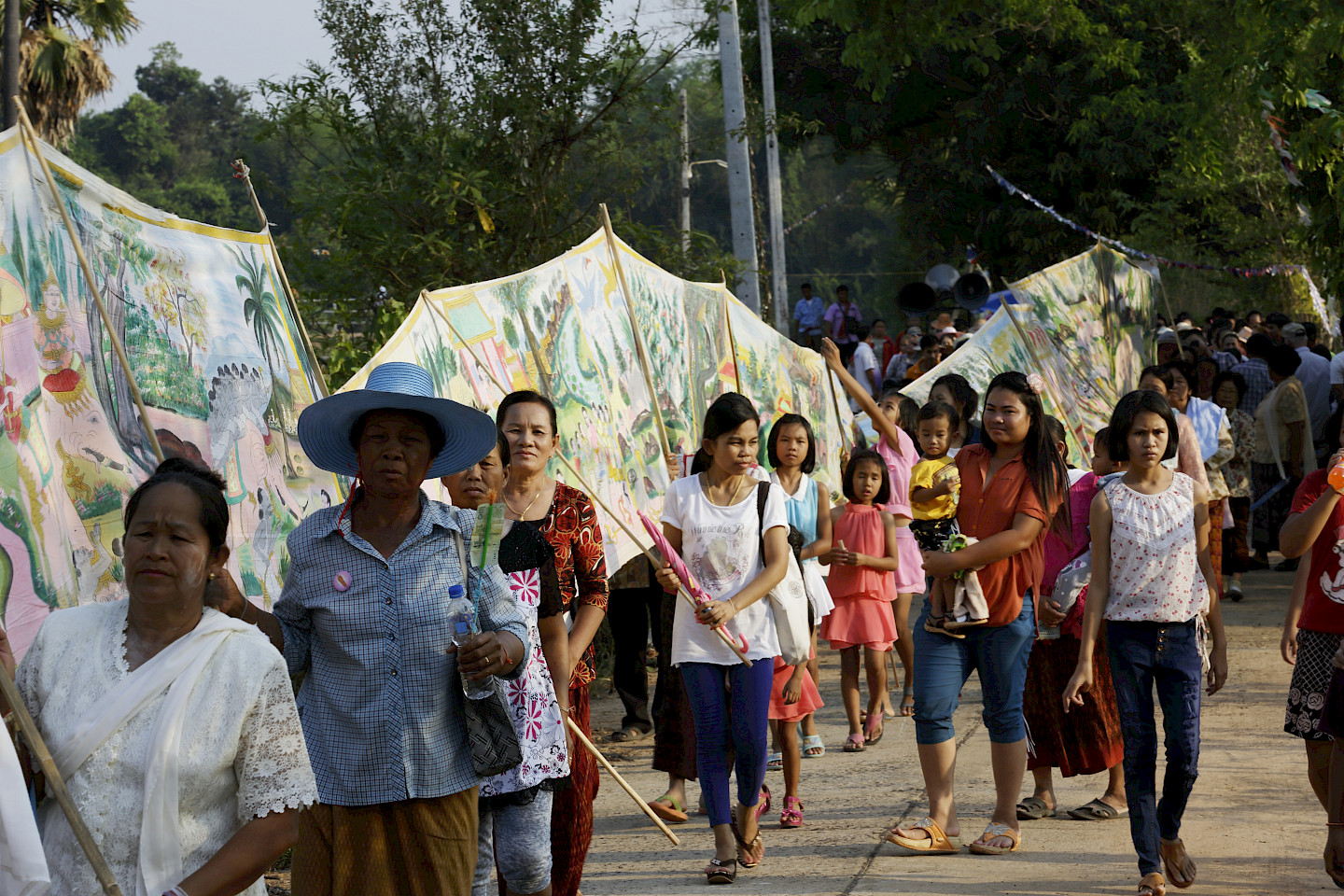 HinGabe. Das Vessantara-Epos in Rollbildern und Dorffesten Nordost-Thailands